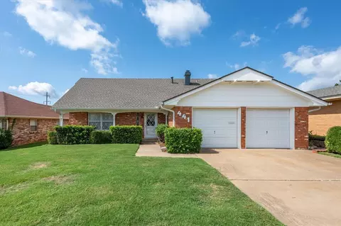 441 W Silver Meadow Dr, Midwest City, OK 73110