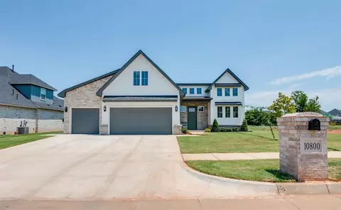 10800 Coeur Ct, Yukon, OK 73099