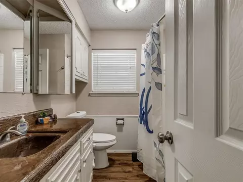 8216 NW 39th St, Bethany, OK 73008 photo 31