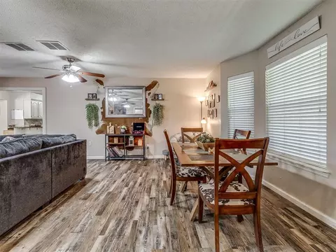 8216 NW 39th St, Bethany, OK 73008 photo 11