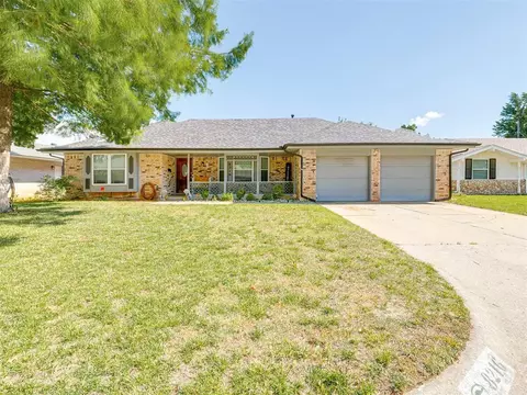 8216 NW 39th St, Bethany, OK 73008 photo 3