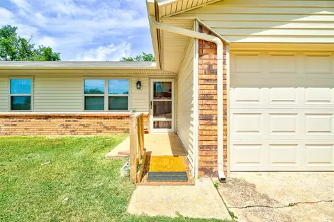 316 Robbin Cir, Noble, OK 73068 photo 8