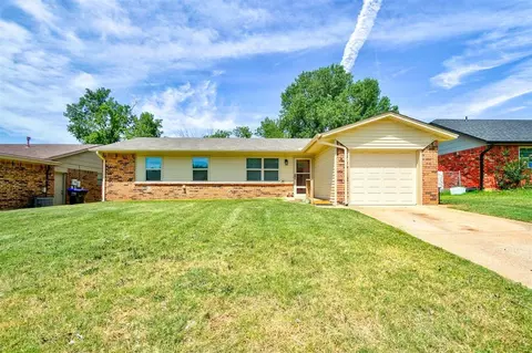 316 Robbin Cir, Noble, OK 73068 photo 3