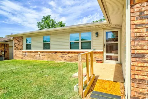 316 Robbin Cir, Noble, OK 73068 photo 9