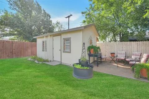 2402 Seminole Cir, Altus, OK 73521 photo 44
