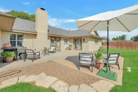 2402 Seminole Cir, Altus, OK 73521 photo 40