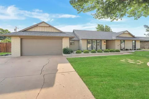 2402 Seminole Cir, Altus, OK 73521 photo 49