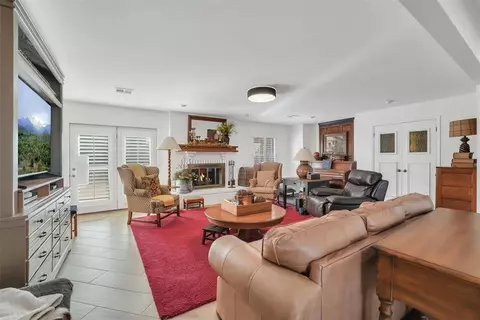 2402 Seminole Cir, Altus, OK 73521 photo 7