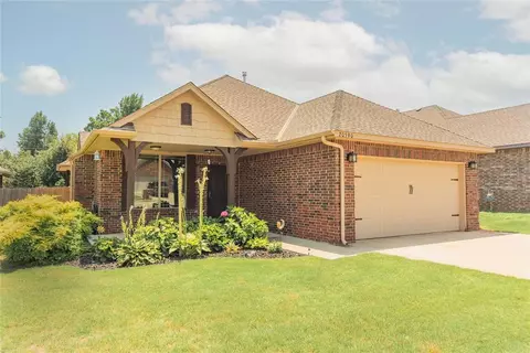 20590 Autumn Trl, Harrah, OK 73045