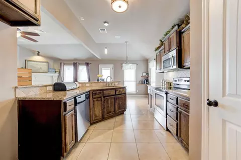 4501 Boardwalk Ave, Moore, OK 73160 photo 12