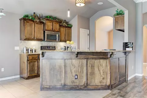 4501 Boardwalk Ave, Moore, OK 73160 photo 10