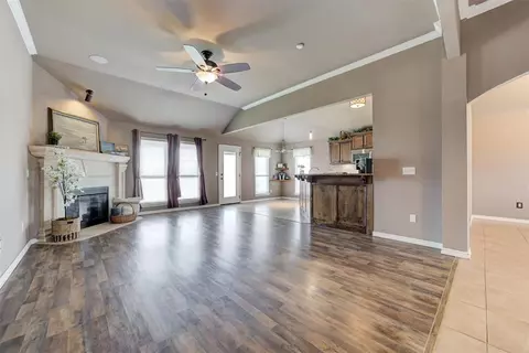 4501 Boardwalk Ave, Moore, OK 73160 photo 5