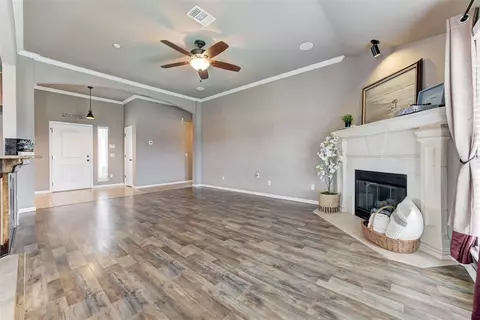 4501 Boardwalk Ave, Moore, OK 73160 photo 6