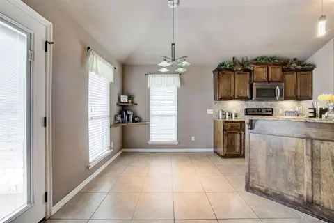 4501 Boardwalk Ave, Moore, OK 73160 photo 8