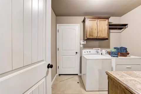 4501 Boardwalk Ave, Moore, OK 73160 photo 24