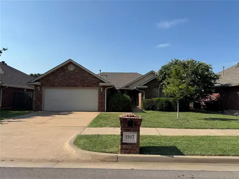 1917 NW 174th St, Edmond, OK 73012