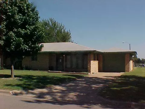 406 Margaret Dr, Tuttle, OK 73089 photo 1