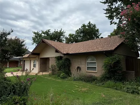 1625 Camelot Dr, Norman, OK 73069
