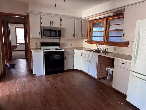 800 E Sutherland St, Altus, OK 73521 photo 5