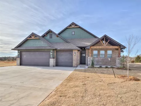 2715 Juneberry Ln, Newcastle, OK 73065