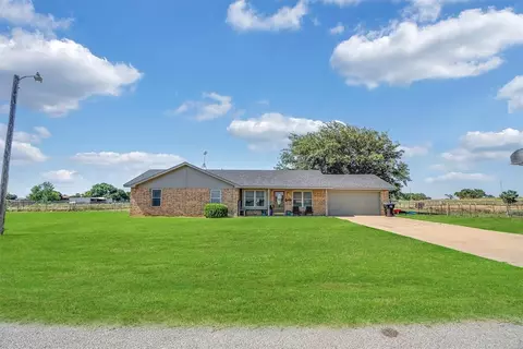 20462 E County Road 1586 Rd, Altus, OK 73521