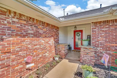 1017 Ruth Rd, Altus, OK 73521 photo 4