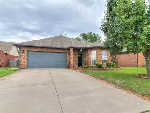 4832 Rocky Rd, Yukon, OK 73099
