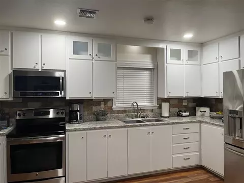 131 Lakeside Dr, Altus, OK 73521 photo 7