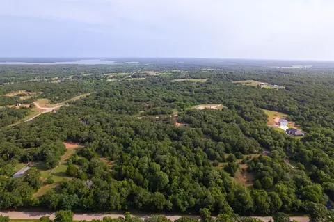 15733 E Imhoff Rd, Norman, OK 73026 photo 1
