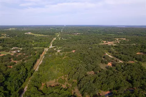 15733 E Imhoff Rd, Norman, OK 73026 photo 3