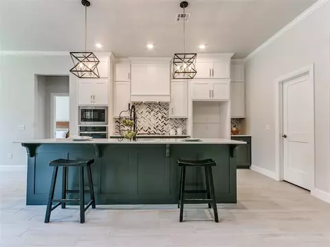 9016 NE 141st St, Jones, OK 73049