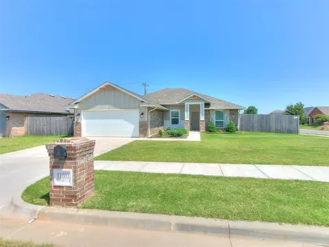11001 NW 100th St, Yukon, OK 73099