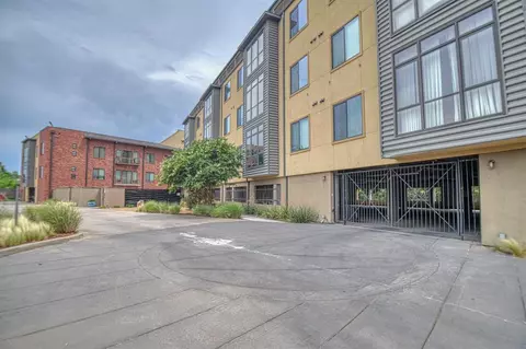 401 E Boyd St #403, Norman, OK 73069 photo 36