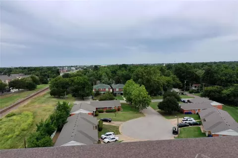 401 E Boyd St #403, Norman, OK 73069 photo 34