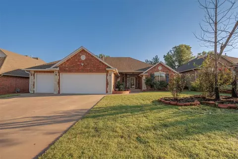 249 E Atlanta Ter, Mustang, OK 73064