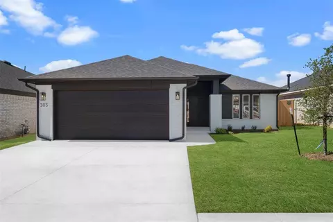305 Pergola St, Yukon, OK 73099