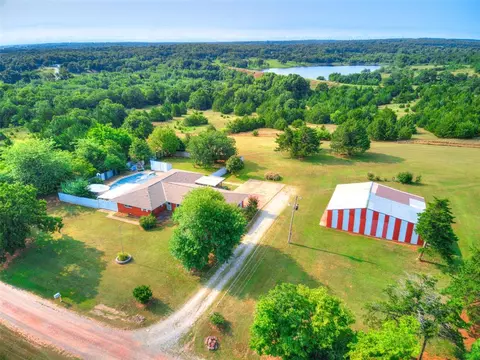 333185 E 1030 Rd, Harrah, OK 73045