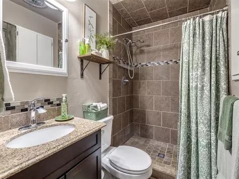320 E 9th St, Edmond, OK 73034 photo 26