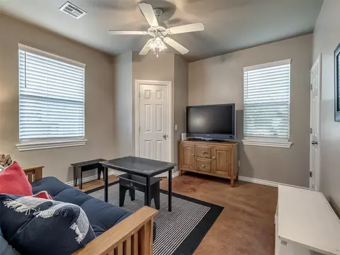320 E 9th St, Edmond, OK 73034 photo 45