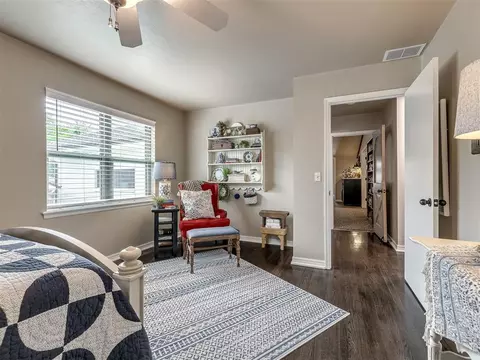 320 E 9th St, Edmond, OK 73034 photo 25