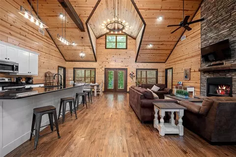 950 Pine Hills Rd, Broken Bow, OK 74728 photo 6