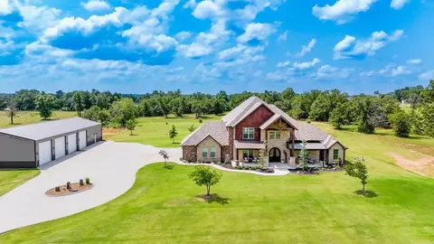 30359 Sleepy Hollow Dr, Mcloud, OK 74851