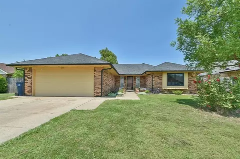 25 Pentree Dr, Oklahoma City, OK 73149