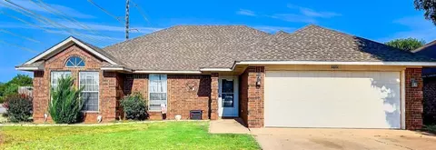 2801 Gettysburg Dr, Altus, OK 73521 photo 2