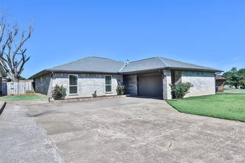 11909 Shroyer Dr, Oklahoma City, OK 73170