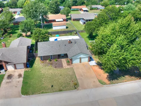 1801 Ballad Dr, Midwest City, OK 73130