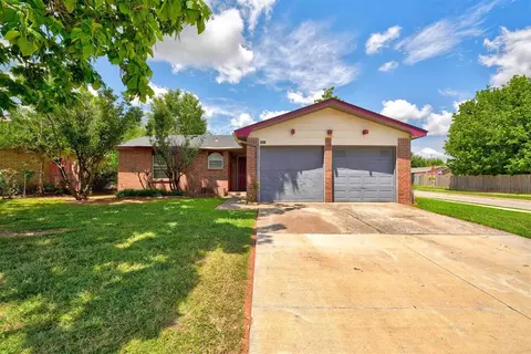 4901 S Dimple Dr, Oklahoma City, OK 73135