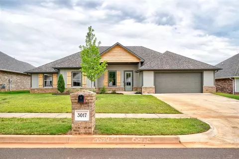 3017 Hollow Crest Ln, Norman, OK 73071