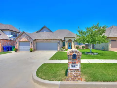 10905 NW 118th St, Yukon, OK 73099