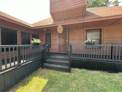 300 Burns St, Morrison, OK 73061